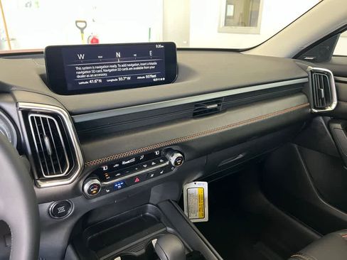 Used 2025 MAZDA CX-50 AWD 2.5 S w/ Weather Package image 26