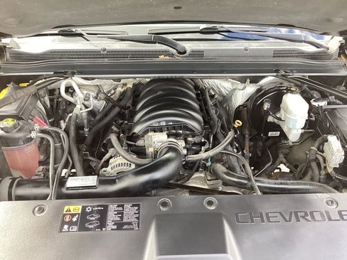 Used 2016 Chevrolet Tahoe LTZ AWD/4WD image 40