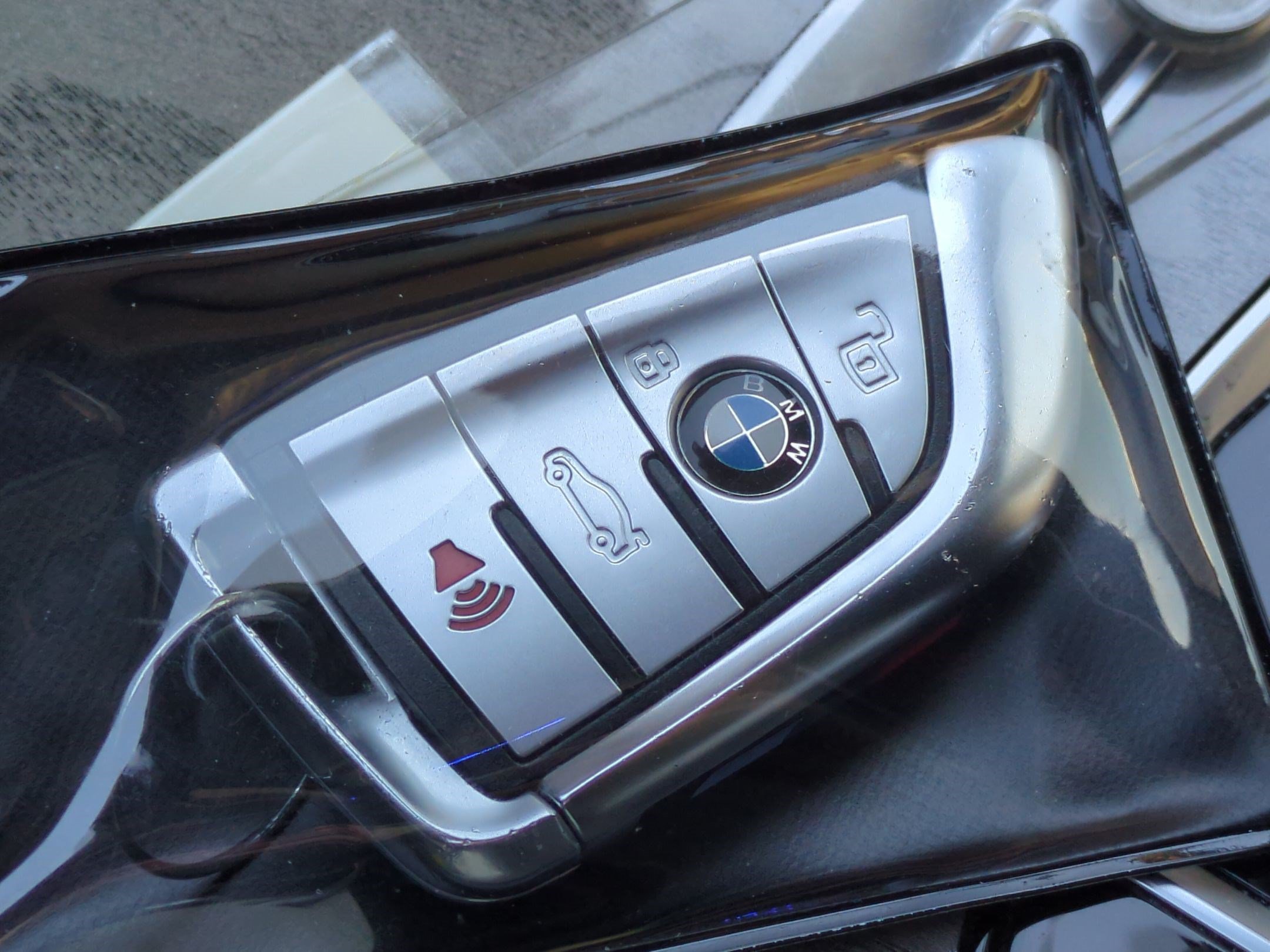 Used 2020 BMW X7 M50i w/ Dynamic Handling Package AWD/4WD image 35
