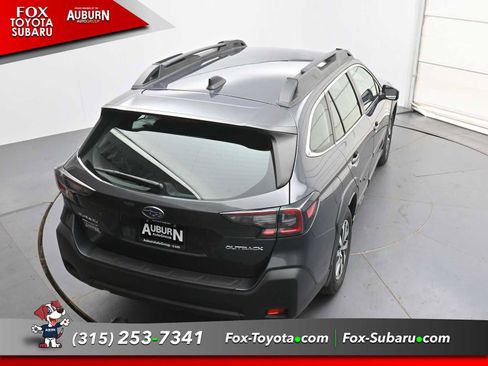 Used 2024 Subaru Outback AWD/4WD image 28