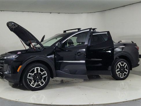 Used 2025 Hyundai Santa Cruz Limited image 10