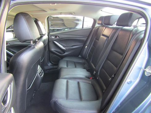 Used 2016 MAZDA MAZDA6 Touring w/ Touring Technology Package FWD image 10