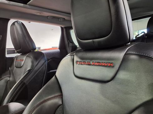 Certified 2022 Jeep Cherokee Trailhawk w/ Sun, Sound & Nav Group image 18