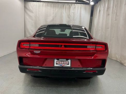 Used 2024 Dodge Charger Daytona R/T w/ Plus Group AWD/4WD image 6