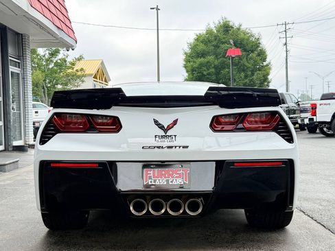Used 2018 Chevrolet Corvette Stingray Coupe w/ Carbon Flash Badge Package RWD image 4