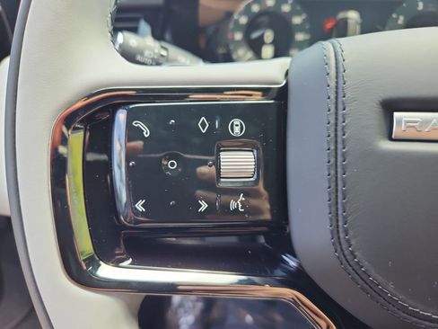 Used 2026 Land Rover Range Rover Velar S image 19