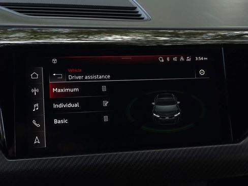 Used 2022 Audi RS e-tron GT w/ Carbon Performance Package image 52