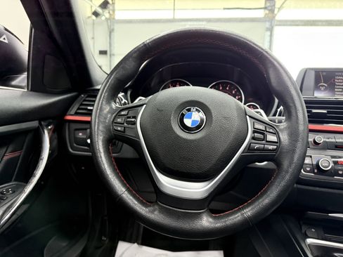 Used 2013 BMW 335i xDrive Sedan image 14
