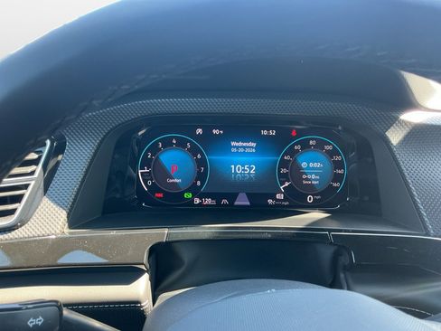 Certified 2026 Volkswagen Atlas Cross Sport SEL Premium R-Line AWD/4WD image 14