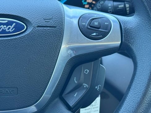 Used 2013 Ford Escape SE FWD image 9