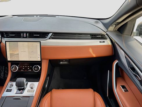 New 2026 Jaguar F-PACE R-Dynamic S AWD/4WD image 19