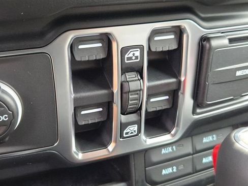 New 2026 Jeep Gladiator Sport AWD/4WD image 34
