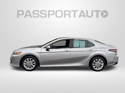 Used 2023 Toyota Camry LE image 2