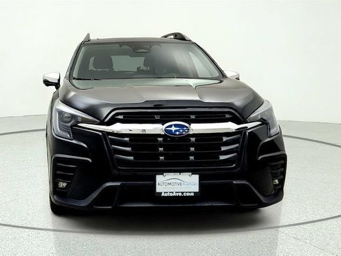 Used 2023 Subaru Ascent Limited w/ Technology Package AWD/4WD image 2