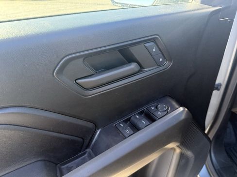 Used 2024 Chevrolet Colorado Trail Boss w/ Technology Package image 14