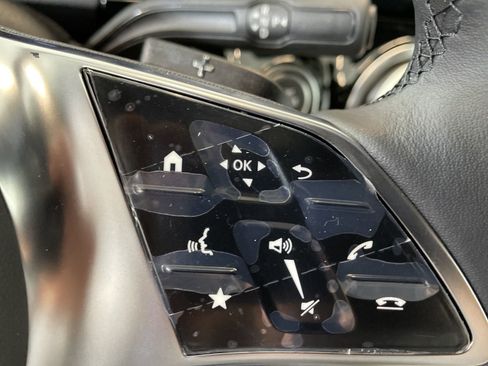 Certified 2025 Mercedes-Benz GLA 250 image 22