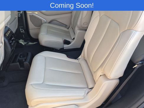 Used 2022 Jeep Grand Cherokee L Limited AWD/4WD image 19