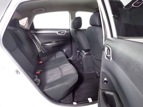 Used 2019 Nissan Sentra SV FWD image 28