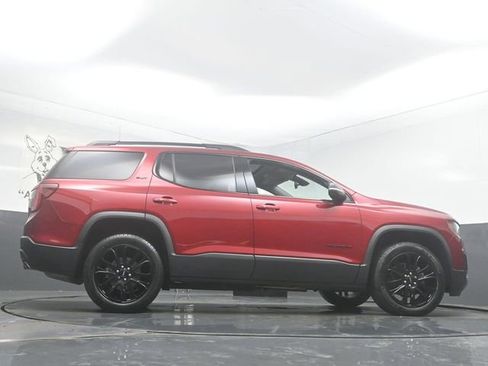 Used 2023 GMC Acadia SLT w/ Elevation Edition image 53