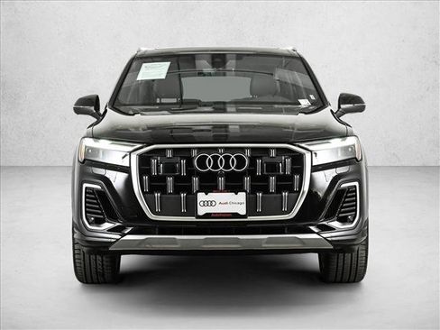 Used 2025 Audi Q7 3.0T Premium Plus image 2