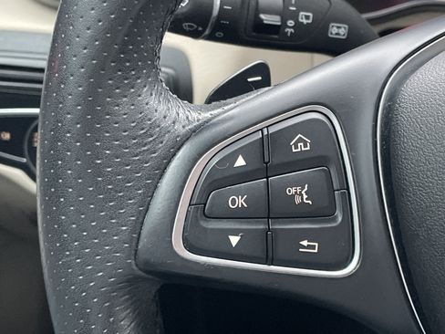 Used 2018 Mercedes-Benz GLC 300 image 27