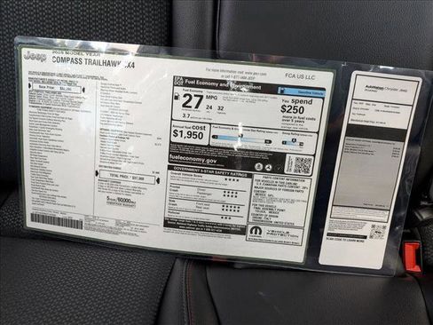 New 2025 Jeep Compass Trailhawk w/ Trailhawk Convenience Group image 17