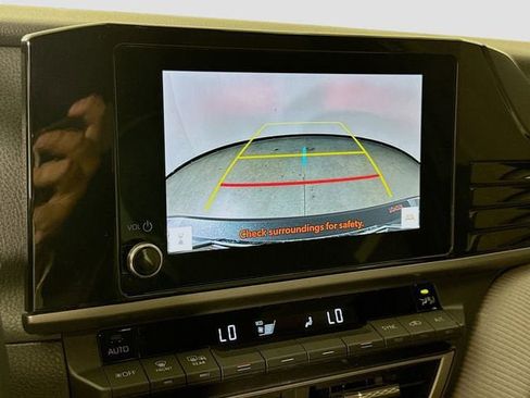 Certified 2025 Toyota Camry SE w/ Convenience Package image 13