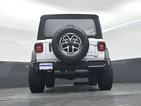 Used 2024 Jeep Wrangler Unlimited Rubicon AWD/4WD image 53