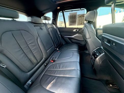 Used 2020 BMW X5 xDrive40i w/ M Sport Package AWD/4WD image 18
