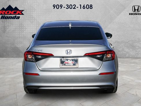 Used 2024 Honda Civic EX image 5