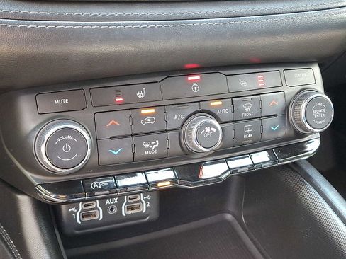 Used 2021 Dodge Durango GT AWD/4WD image 15