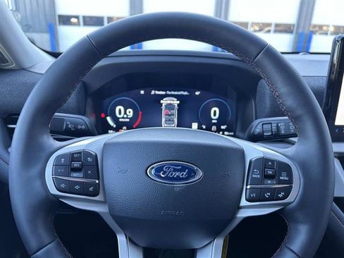 New 2026 Ford Explorer Active w/ Active Comfort Package image 11