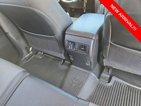 Used 2019 Toyota 4Runner SR5 Premium AWD/4WD image 23