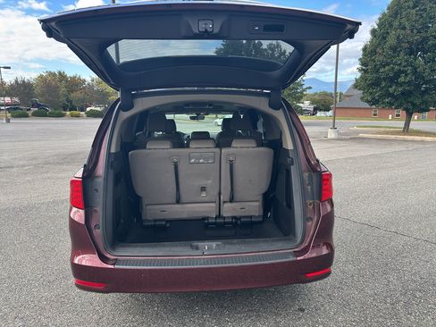 Used 2019 Honda Odyssey EX-L image 18