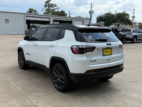 New 2025 Jeep Compass Limited w/ Sun & Sound Group image 5