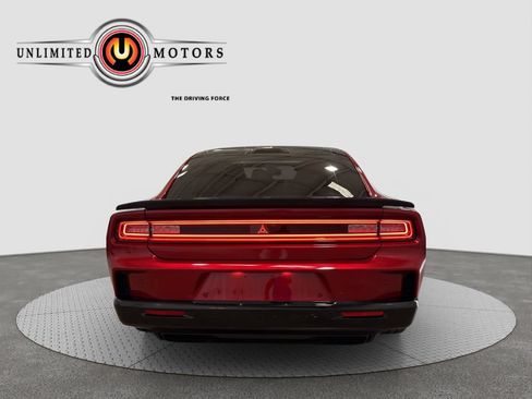 Used 2025 Dodge Charger Daytona Scat Pack w/ Track Pack AWD/4WD image 24