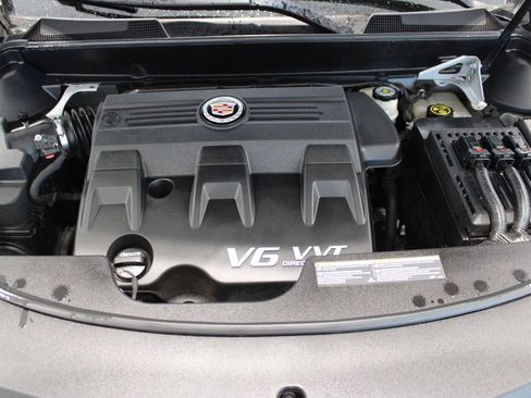 Used 2015 Cadillac SRX Luxury image 8