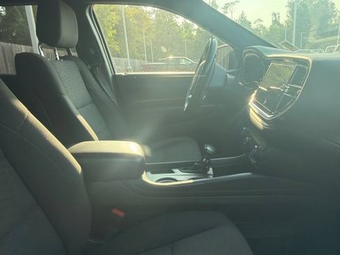 Used 2025 Dodge Durango GT RWD image 11