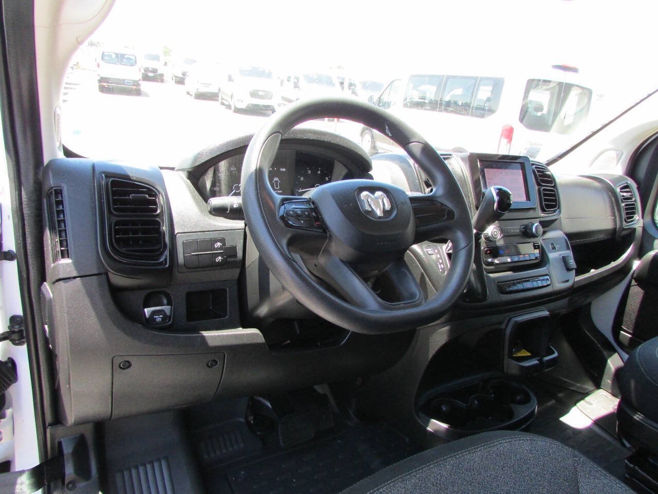 Used 2023 RAM ProMaster 2500 FWD image 11