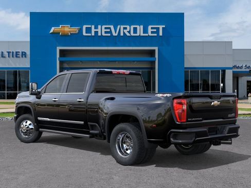 New 2026 Chevrolet Silverado 3500 High Country w/ High Country Premium Package AWD/4WD image 3