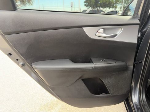 Used 2023 Kia Forte LX FWD image 25