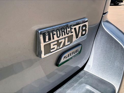 Used 2010 Toyota Sequoia Limited AWD/4WD image 9