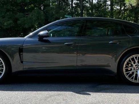 Used 2021 Porsche Panamera RWD image 4