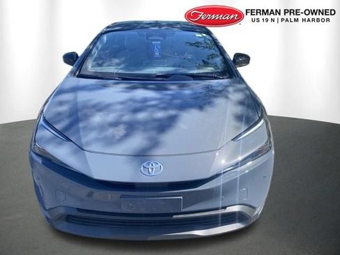 Used 2024 Toyota Prius LE FWD image 1