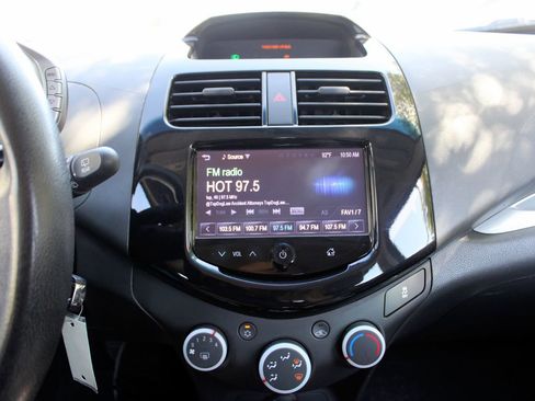 Used 2014 Chevrolet Spark LT FWD image 25