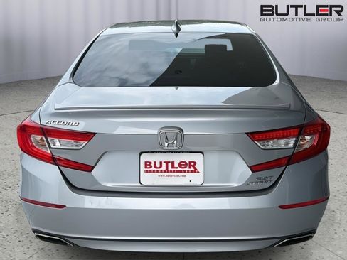 Used 2019 Honda Accord Sport image 5
