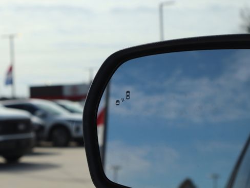 Used 2024 Ford Edge SEL w/ Convenience Package image 25