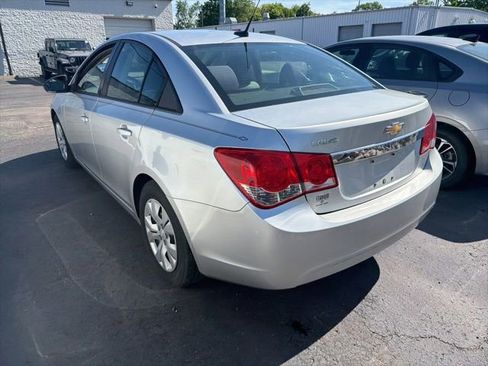 Used 2014 Chevrolet Cruze LS FWD image 6