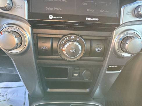 Used 2022 Toyota 4Runner TRD Sport image 25
