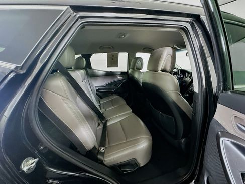 Used 2017 Hyundai Santa Fe Sport FWD image 30